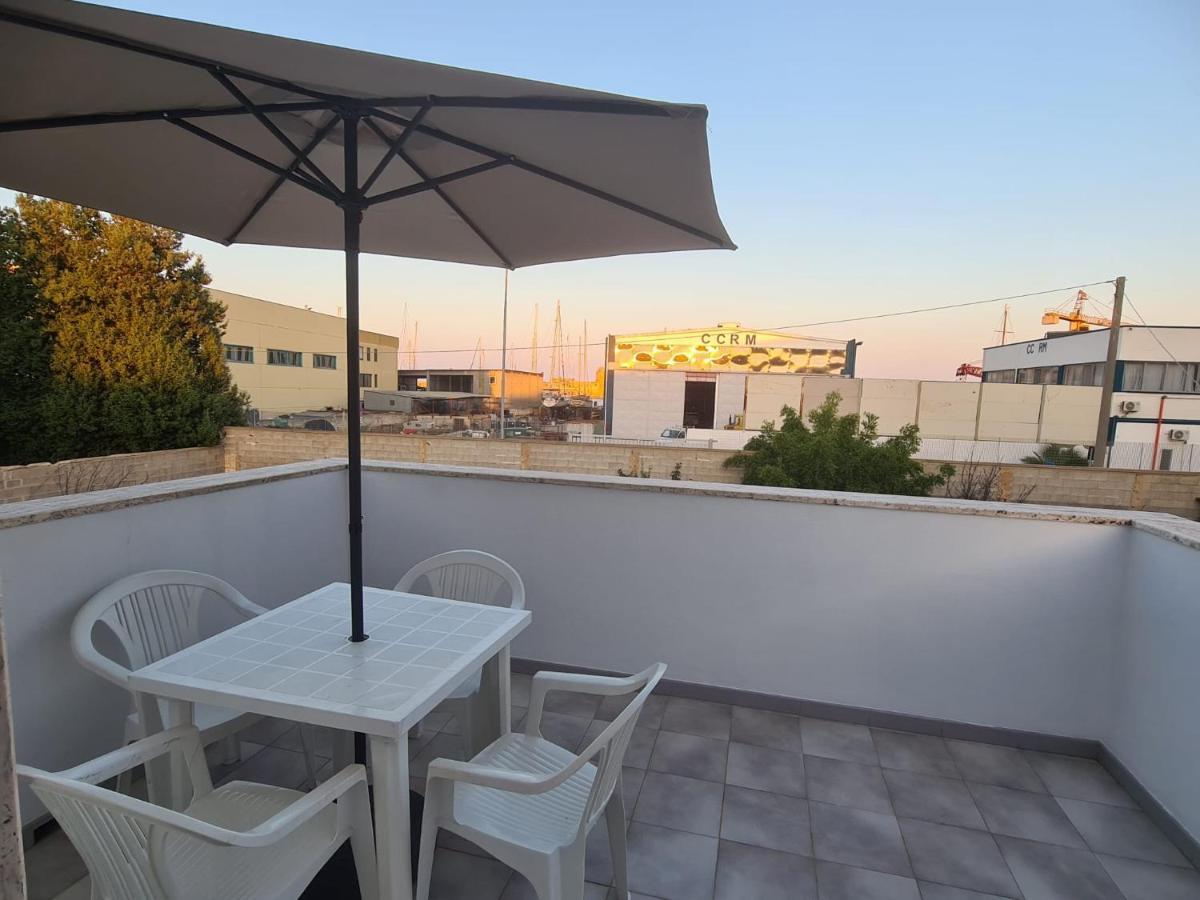 That'S Amore Brindisi Beach Apartment Exterior photo